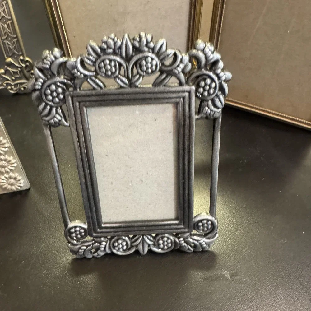Lot Of 6 Miniature Ornate Gold Silver Free Standing Picture Frames Gallery Decor